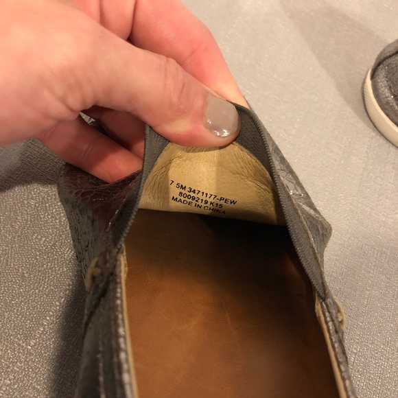 FRYE Metallic Silver Pewter Leather Slip on Flats - Picture 5 of 8